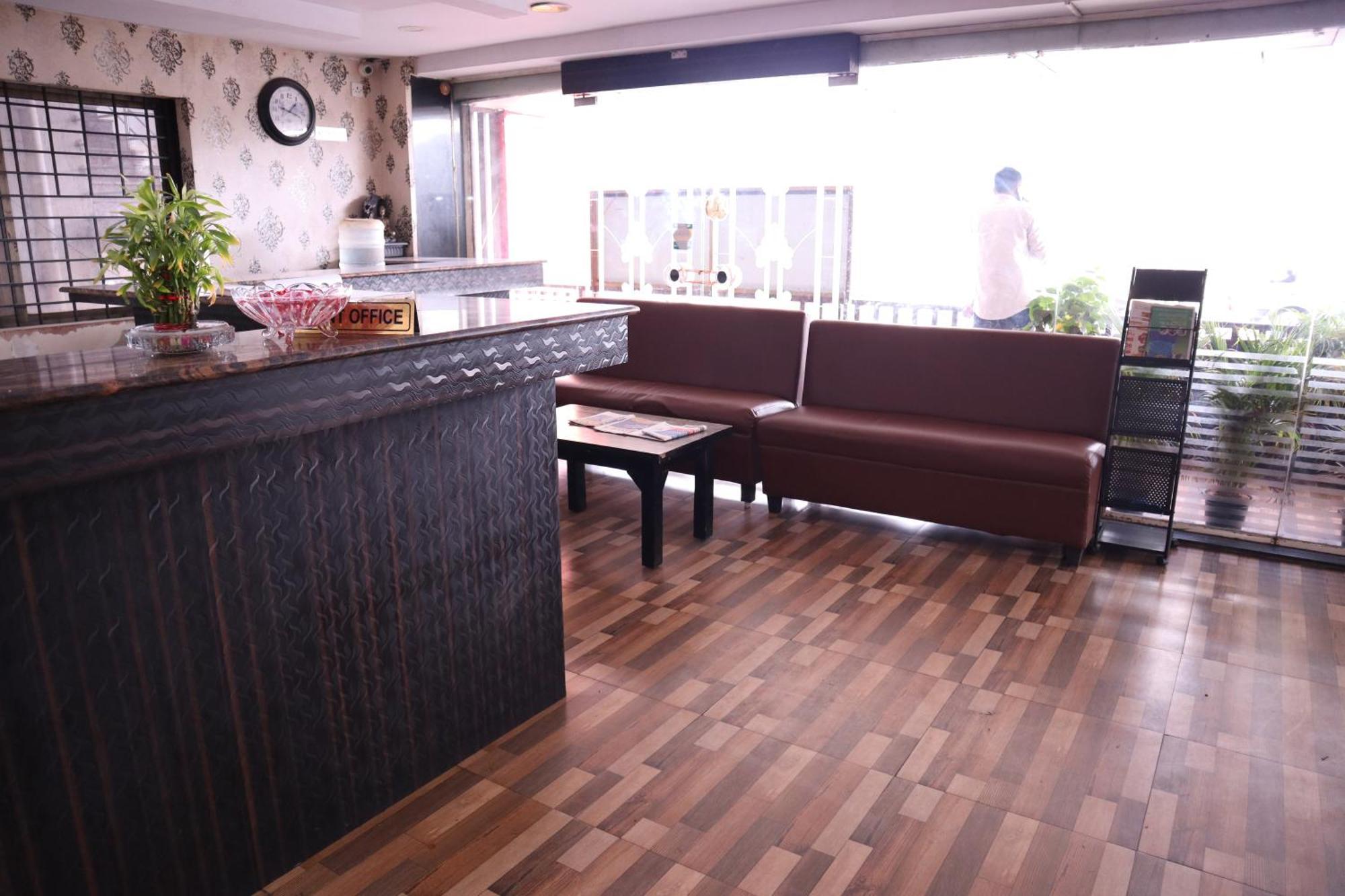 Millennium Plaza Hotel Kammasandra Luaran gambar