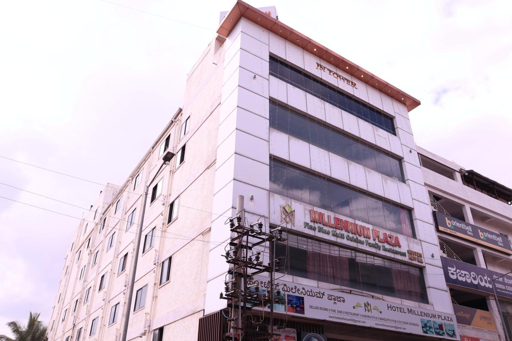 Millennium Plaza Hotel Kammasandra Luaran gambar